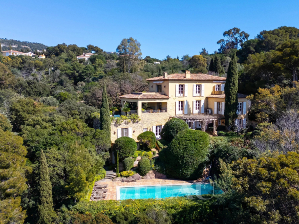 Rayol-Canadel-sur-Mer – Exceptional property