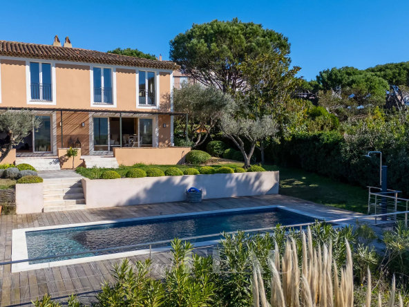 Gassin – Maison de charme dans une résidence sécurisée