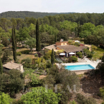 Entrecasteaux – Propriété de charme au calme absolu