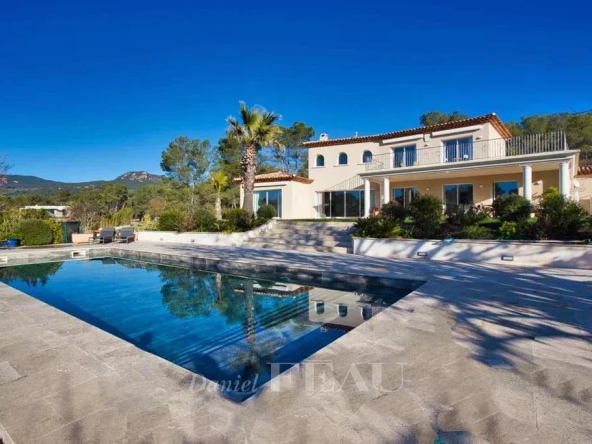 Puget-sur-Argens – Villa moderne