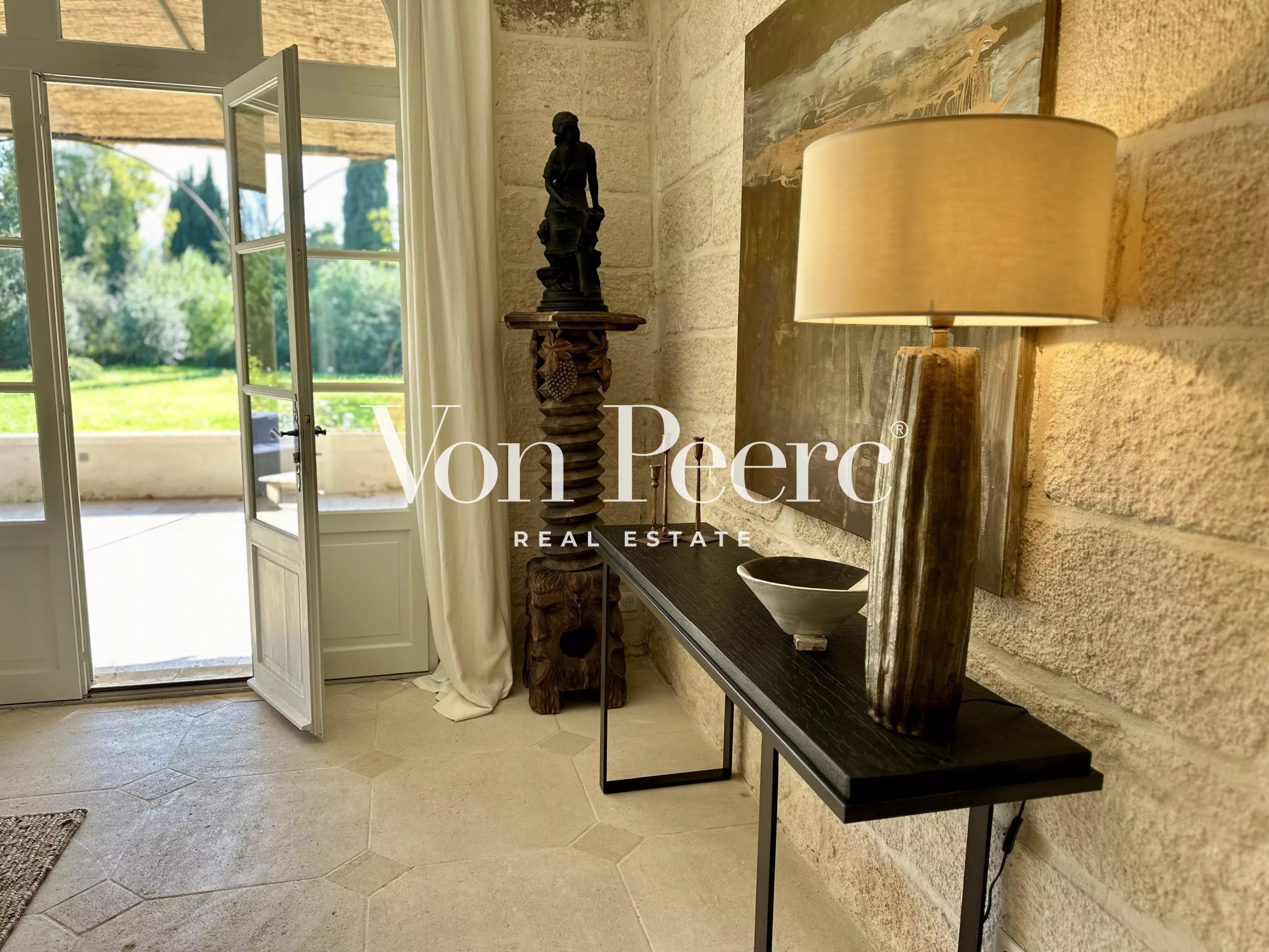 4a082a86546f5ea359bdc8231aedf4c2_a56d356718_4032-original