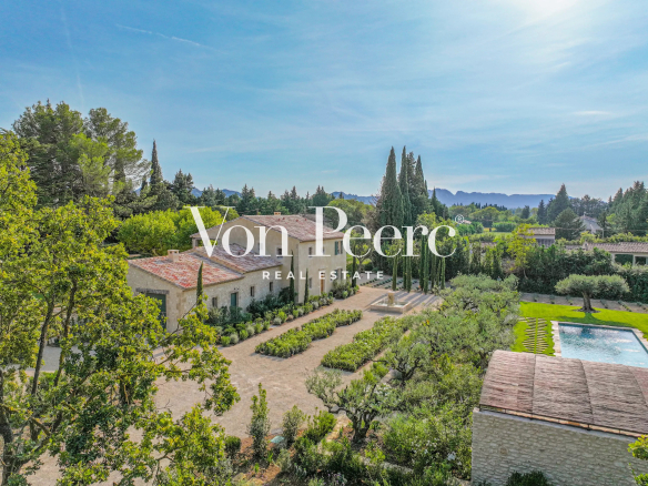 Superbe propriété à Eygalières