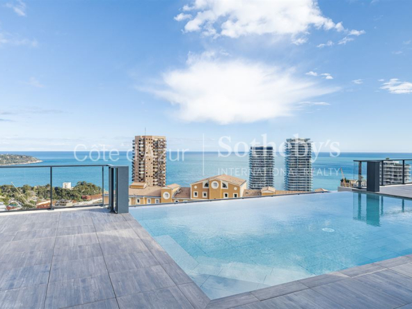 Penthouse 3 pièces à Beausoleil offrant une Vue panoramique sur Monaco et la mer