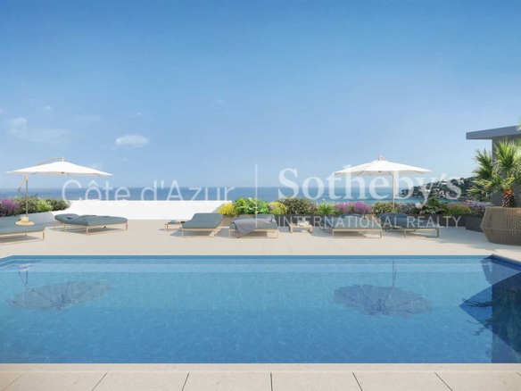 Appartement 5 pièces en dernier étage, vue mer – Roquebrune-Cap-Martin