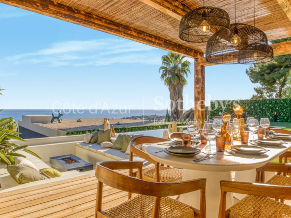 Exceptional property combining luxury and modernity – sea view – near Monaco