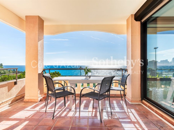 Elegance and refinement at the gates of Monaco