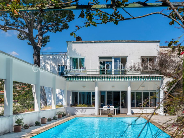 Villa straight line: splendid art deco villa with sea view for sale in Saint-Jean-Cap-Ferrat