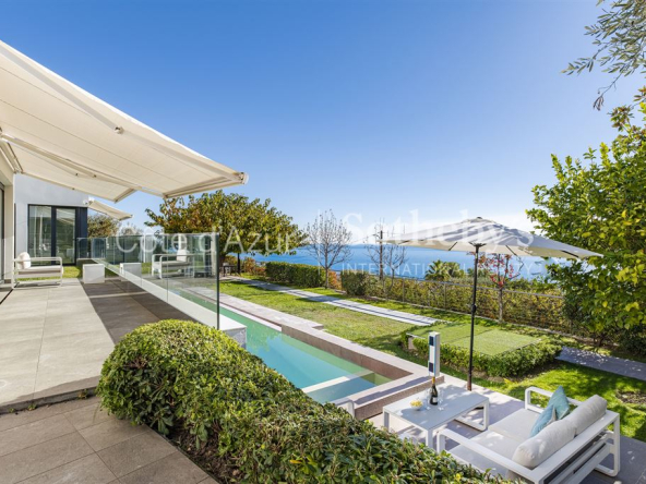 Monaco à portée de main : luxueuse villa d’architecte à La Turbie, vue mer.