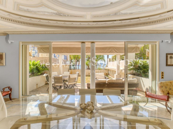 2 bedroom apartment with private garden and panoramic view of the sea in Beaulieu-sur-Mer