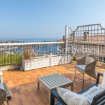 Appartement de prestige type 3 pièces sur les hauteurs de Villefranche sur Mer, vue mer