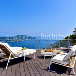 Villefranche sur Mer, exceptional 3-room penthouse with roof terrace and sea view