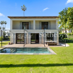 Cap d&#39;Antibes, new villa 150m from the sea