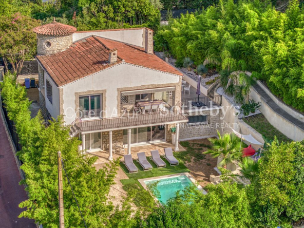 Luxury country house for sale in Cannes Montfleury, quiet and not overlooked