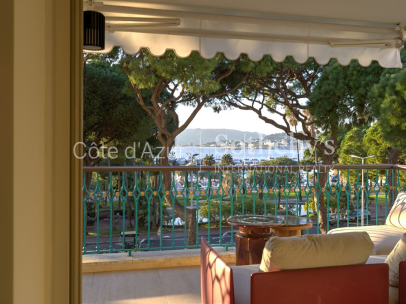 Appartement 4P de luxe à Cannes Croisette – Vue mer imprenable, prestations haut de gamme