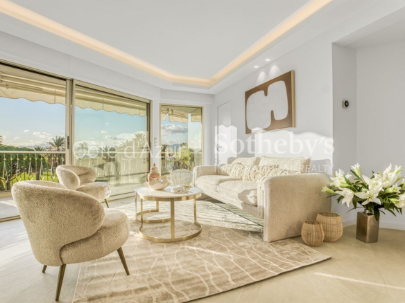 Appartement de luxe 3 pièces  – Cannes en front de mer