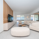 Appartement rénové 4 pièces vue mer à vendre – Cannes centre