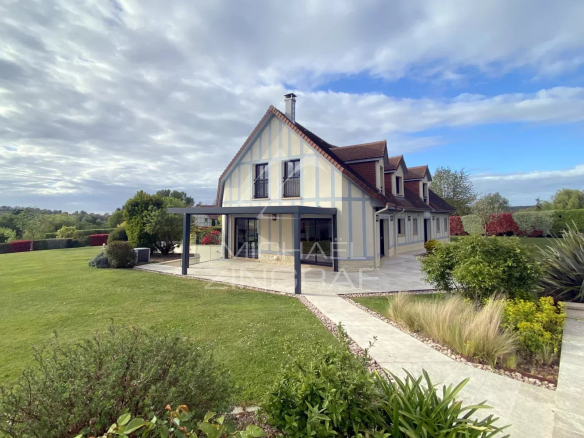 Norman house with swimming pool