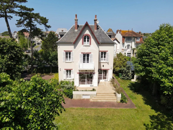 Maison de charme – Cabourg centre