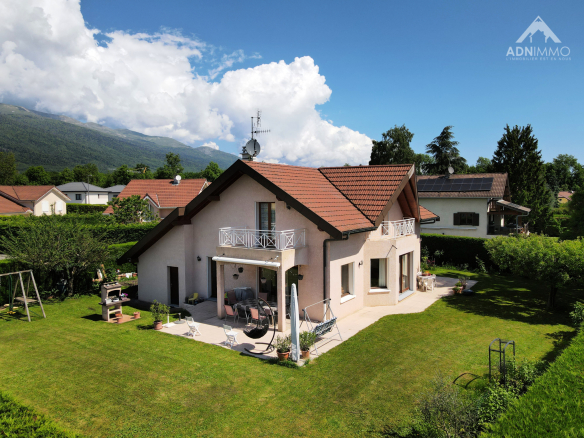 Maison 6 Pièces 175 m2