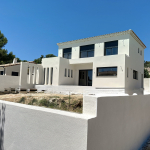 New Signature Villa with discreet luxury with swimming pool, wind view