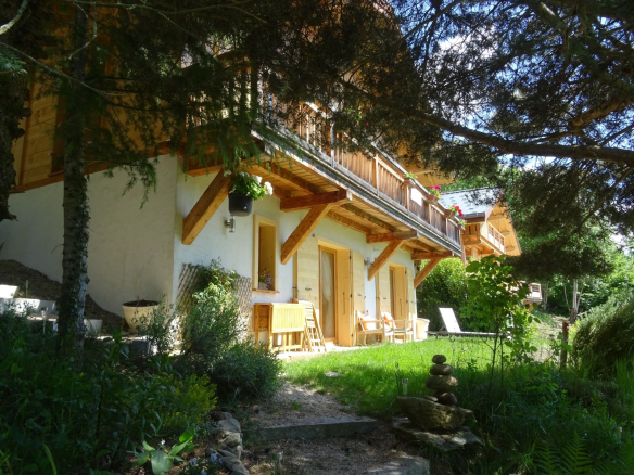 Saint Gervais les bains 800 ml du centre ville Chalet T6 + a