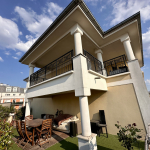 À vendre   Duplex familial d’exception dans la Villa Fragona
