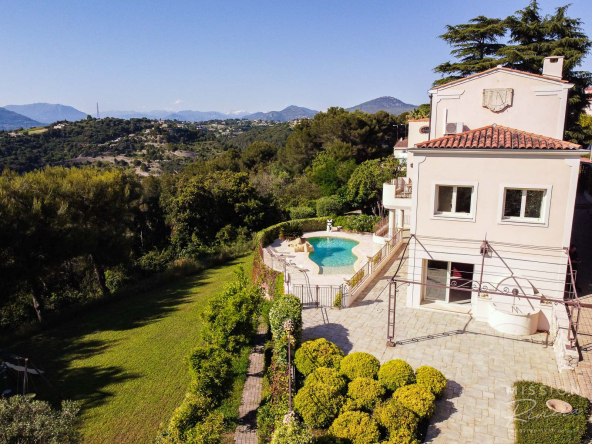 Villa de 6 chambres dans les collines de Fabron, à Nice, ave