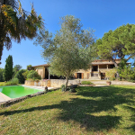Exceptional area on 10 hectares with 19th century home,