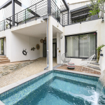 Villa d’architecte 7 pieces 190m2 avec piscine bord de mer