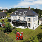 Magnificent exceptional villa in Magny-le-Hungre