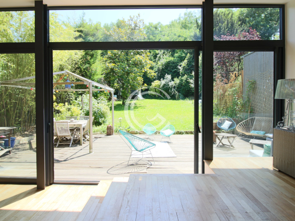 MAISON D’ARCHITECTE A L’ESPRIT LOFT – DPE C