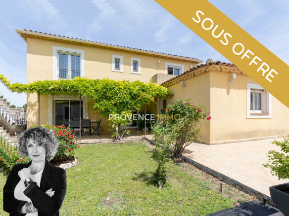 BELLE MAISON DE 270 M2 PISCINE POOL HOUSE ET STUDIO INDEPEND