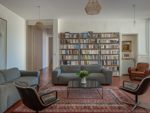 Longchamp - Large bourgeois apartment