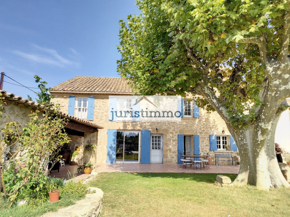Stone farmhouse 172 m2 - In the Orange countryside