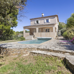 Villa T5 – 155 m2 – Terrain 680 m2 avec piscine – La Panouse