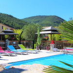 MAISON CONTEMPORAINE 300 m2 HAB.- 5 gites – 1716 m2 de TERRA