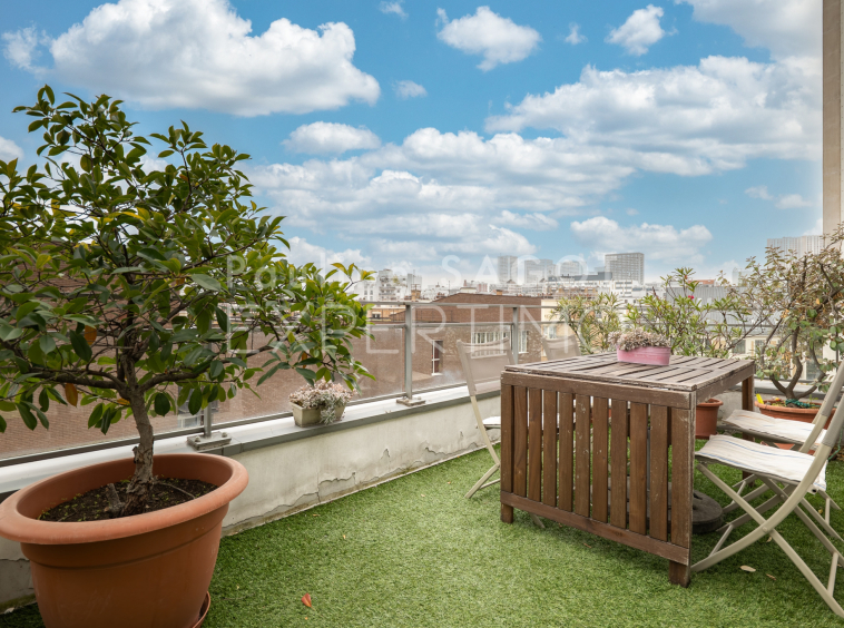 Paris Left Bank – Library District – 140 m2 – Last