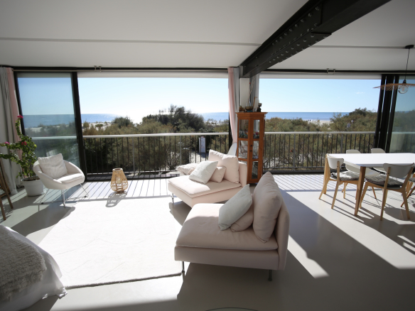 NEW, RARE, contemporary 4-room apartment of 100 m2 with large terrace