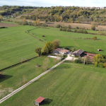CASTELSGRAT   Domaine Équestre avec 18ha, 11 Boxes, piscine