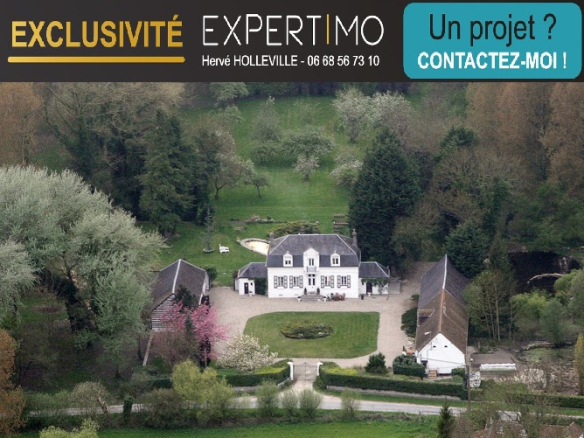 Propriété de caractère – plus de 4,5 hectares   secteur Le C