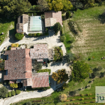 PROPERTY COMPLEX WITH HOLIDAY COTTAGES – 5 minutes from VAISON-LA-ROMAIN