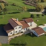 For sale – Elegant renovated character house in Montbrison