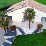 Maison de campagne moderne   217 m2   1,8 ha de terrain   La