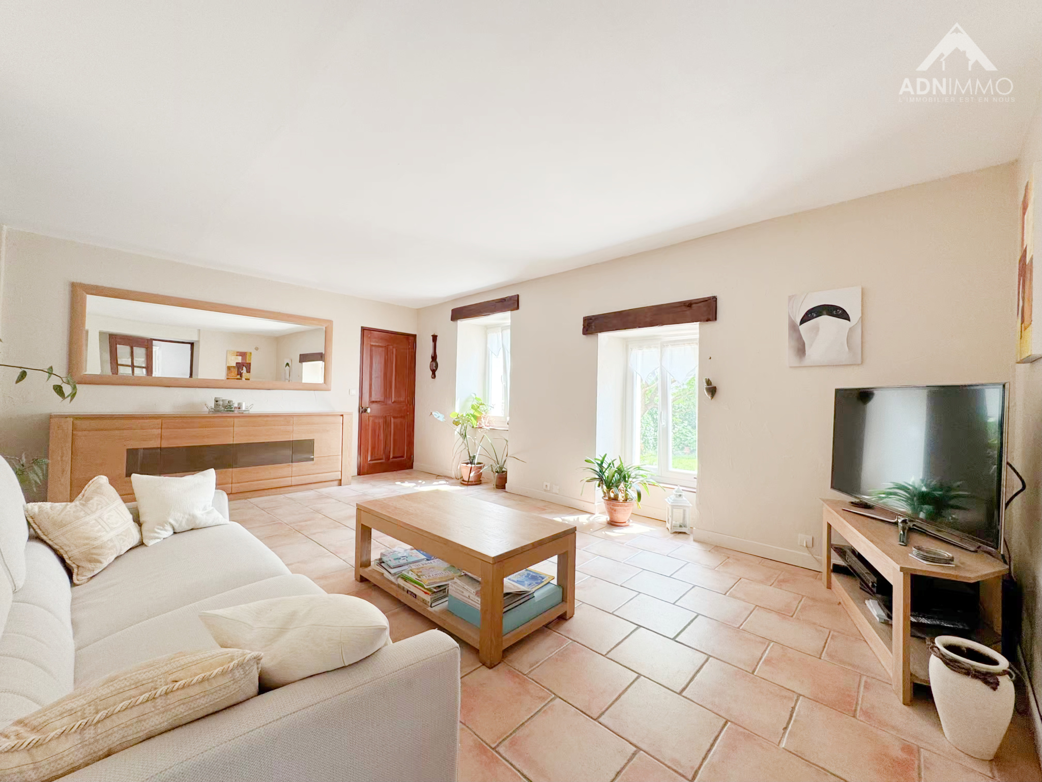 photo_c90be78d407dd0249dd4fbf9bd3b8f57