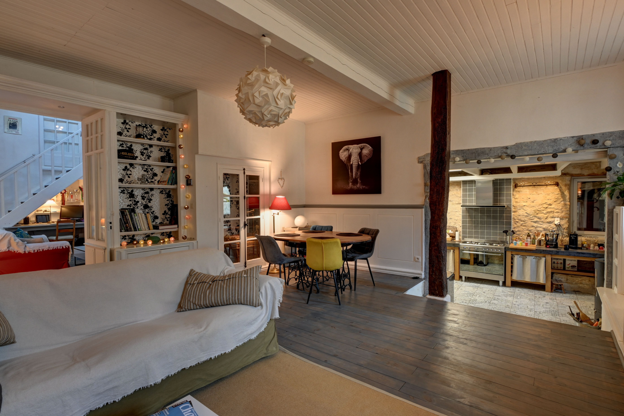 photo_109b4b6baed1f00930d6efeb7cc59032