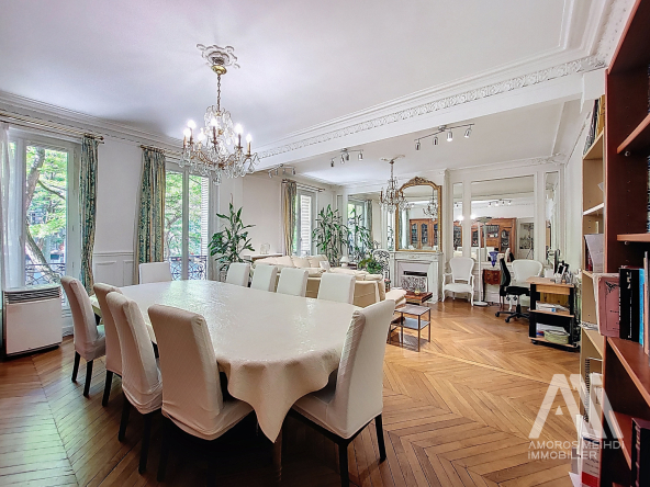 À acheter 1287000 EUR à Paris 19 (75) : immense appartement