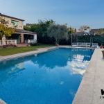 Maison 5 chbs (250m2) avec piscine à Mougins
