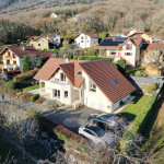 Magnifique vue mer pour cette villa proche de Cannes, limite MOUGINS