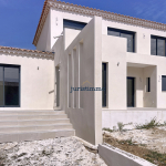 Villa signature neuve au luxe discret avec piscine, vue Vent