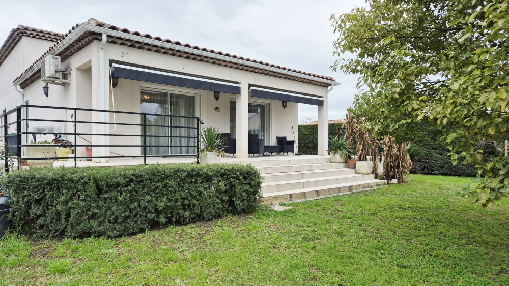 Ensemble immobilier d’exception au bord du canal – Exception